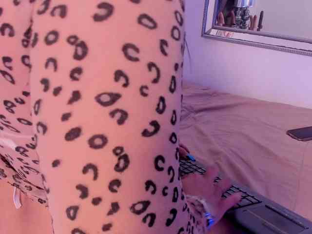 SofiPerez webcam