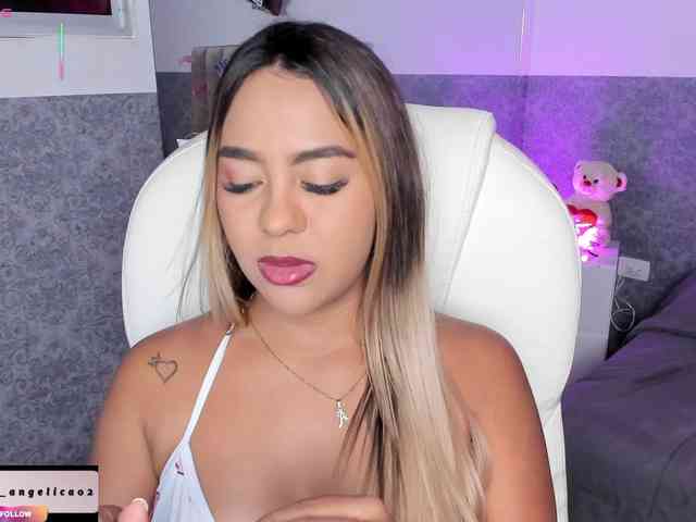AngelicaGarciia webcam