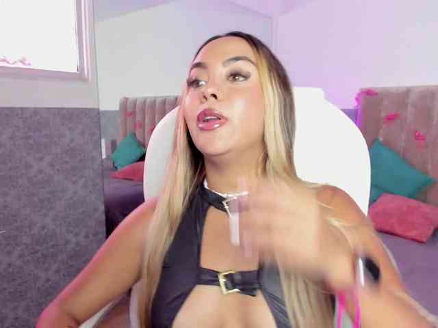 AngelicaGarciia webcam