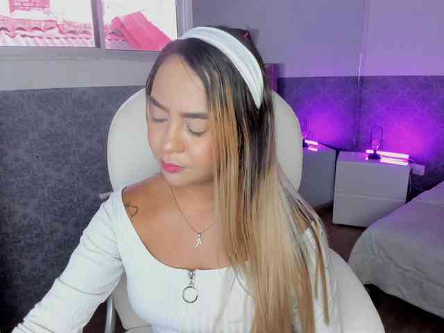 AngelicaGarciia webcam