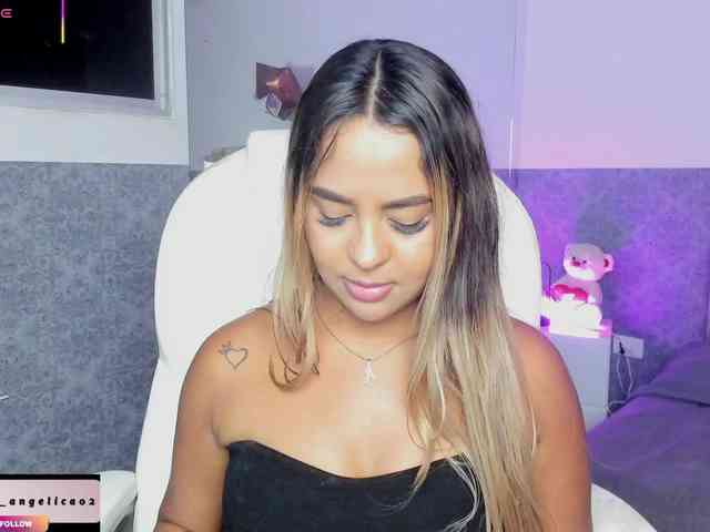 free live chat Ambar-Stones1