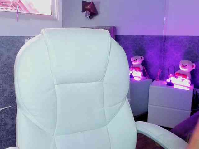 AngelicaGarciia webcam
