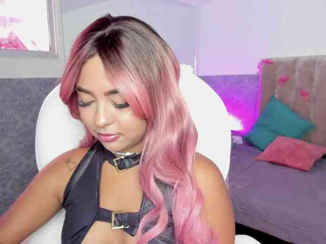 AngelicaGarciia webcam