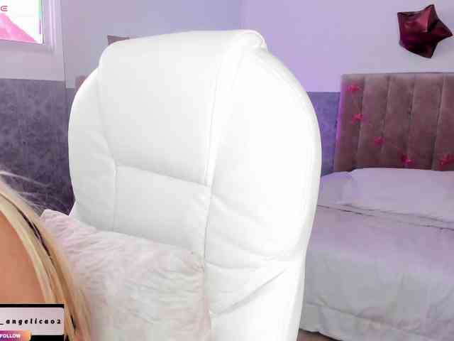 AngelicaGarciia webcam