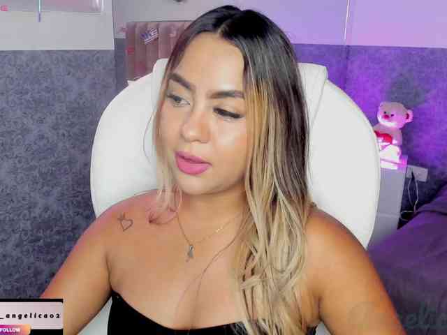 AngelicaGarciia webcam