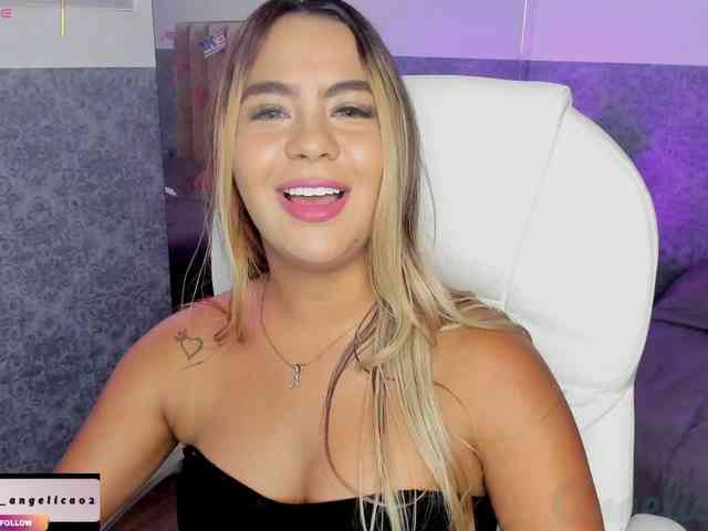 AngelicaGarciia webcam
