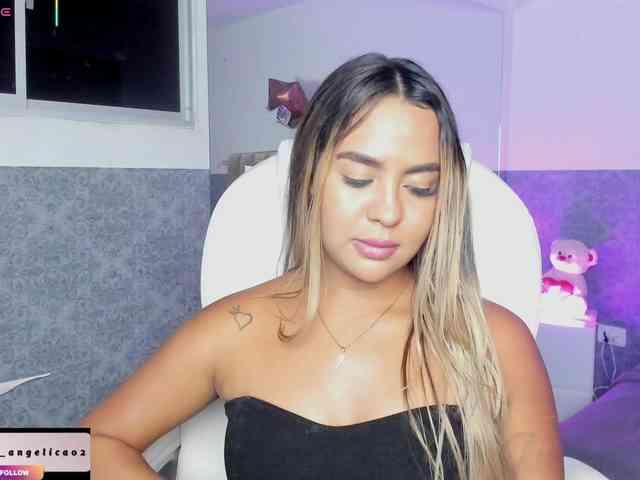 AngelicaGarciia webcam