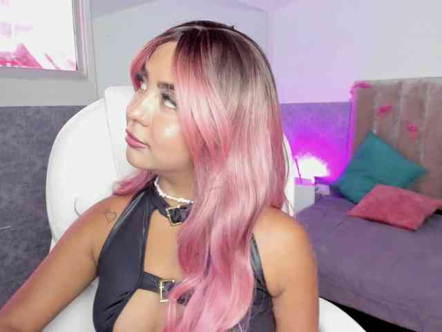 AngelicaGarciia webcam