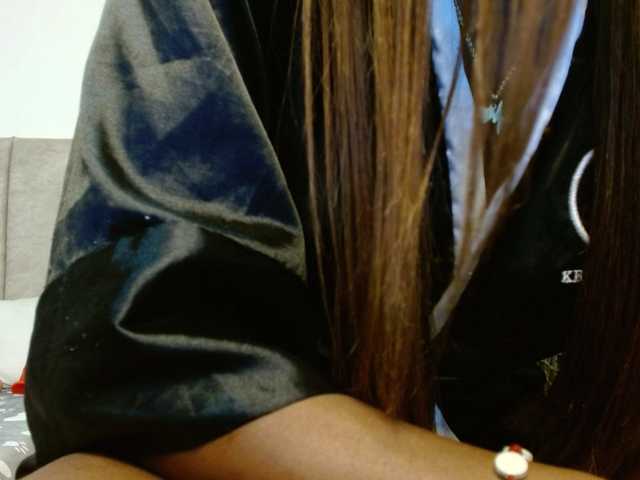 siara-will's BongaCams show and profile