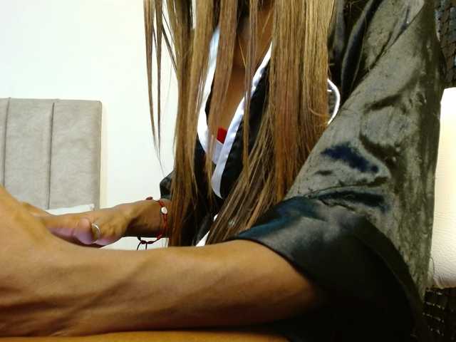 siara-will's BongaCams show and profile