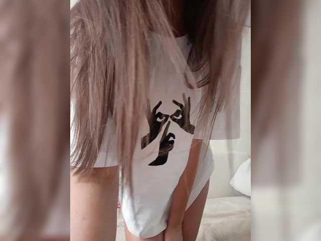 --ADELina-- live cam