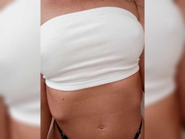 --ADELina-- live cam