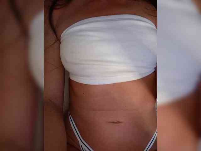 ___laif____kaif___ webcam