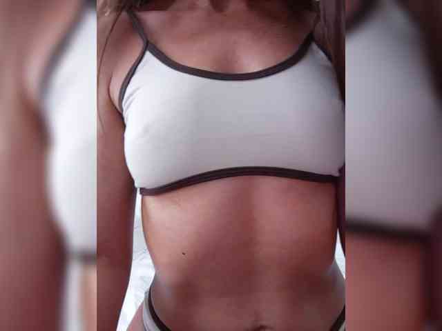 --ADELina-- Live Webcam on BongaCams