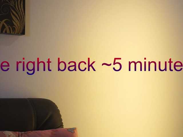 EmmylieMorris's BongaCams show and profile