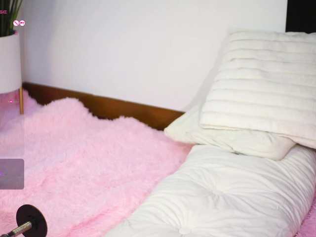 EmmylieMorris from BongaCams