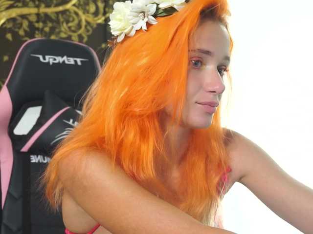 EmmylieMorris's BongaCams show and profile