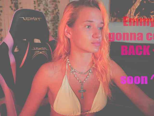 EmmylieMorris Live Webcam on BongaCams