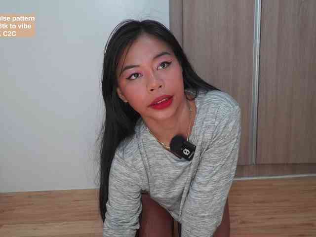 mingkymeow webcam