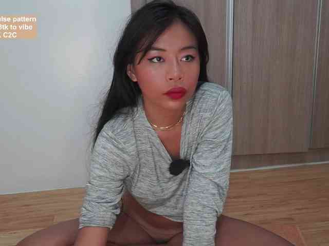 mingkymeow webcam