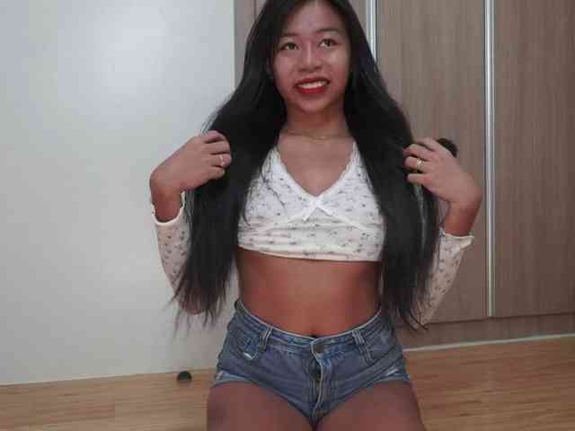 mingkymeow webcam