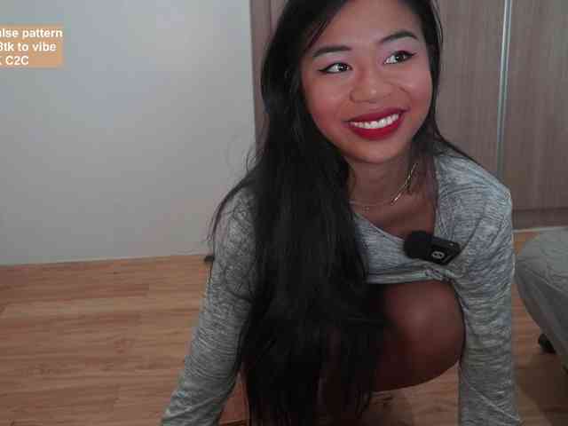 mingkymeow webcam