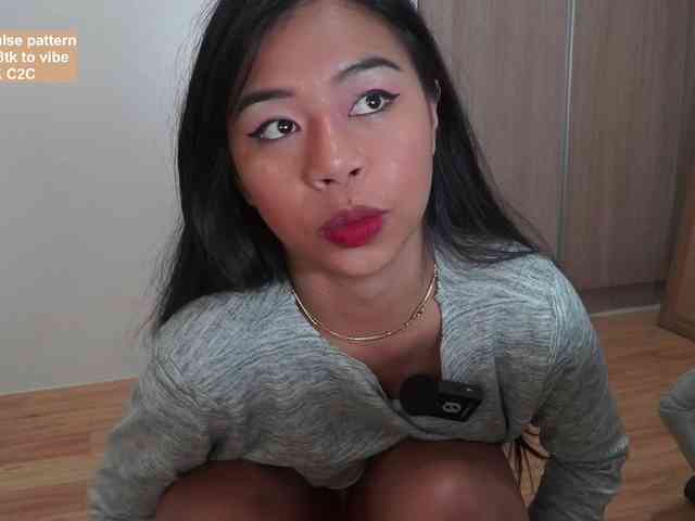 mingkymeow webcam