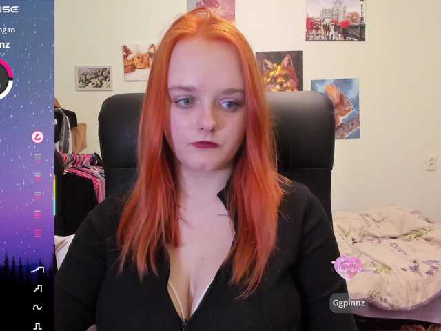 Diafoxy's BongaCams show and profile
