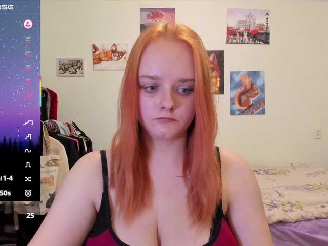 Diafoxy's BongaCams show and profile