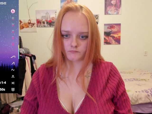 Diafoxy's BongaCams show and profile