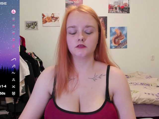 Diafoxy's BongaCams show and profile