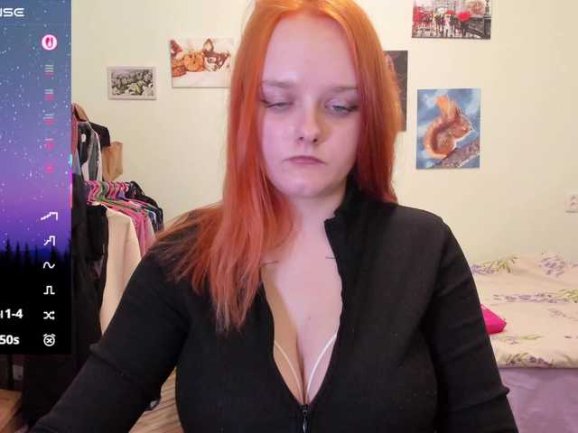 Diafoxy's BongaCams show and profile