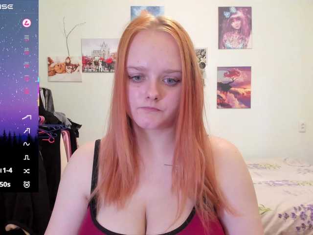 Diafoxy's BongaCams show and profile