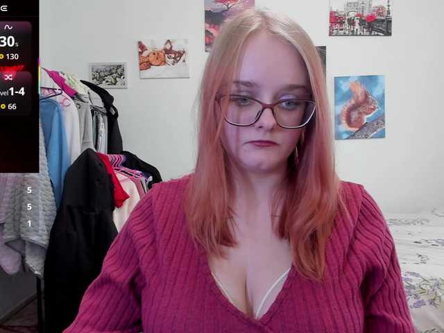 Diafoxy's BongaCams show and profile
