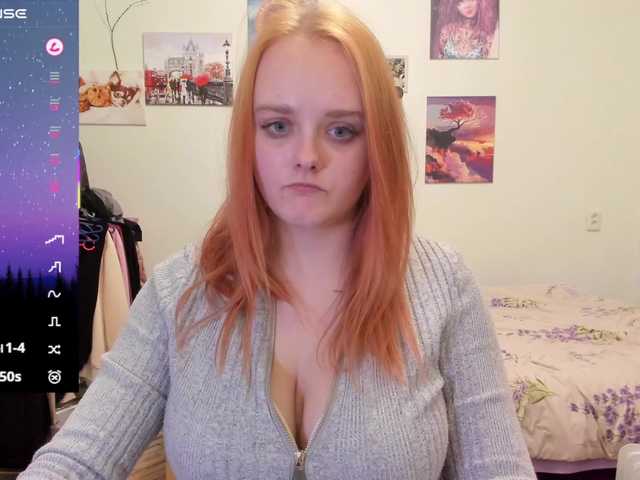 Diafoxy's BongaCams show and profile