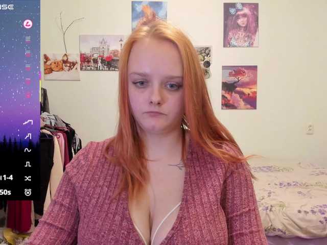 Diafoxy's BongaCams show and profile