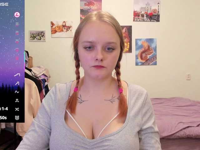 Diafoxy's BongaCams show and profile