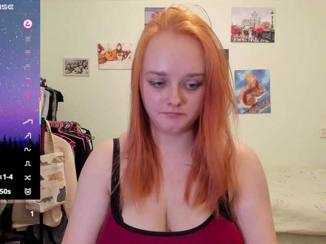 Diafoxy's BongaCams show and profile