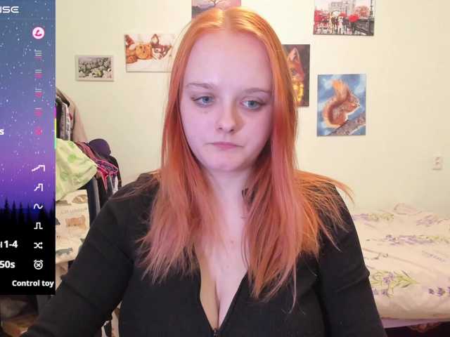 Diafoxy's BongaCams show and profile