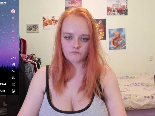 Diafoxy's BongaCams show and profile