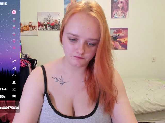 Diafoxy's BongaCams show and profile