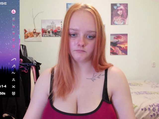 Diafoxy's BongaCams show and profile