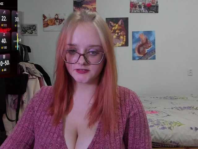 Diafoxy's BongaCams show and profile