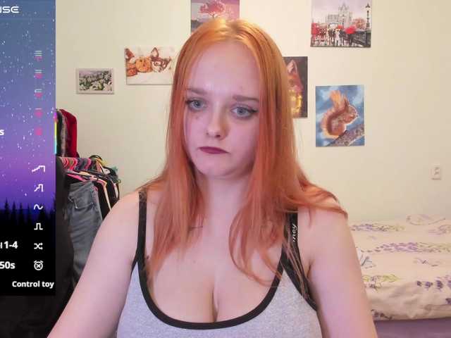 Diafoxy's BongaCams show and profile