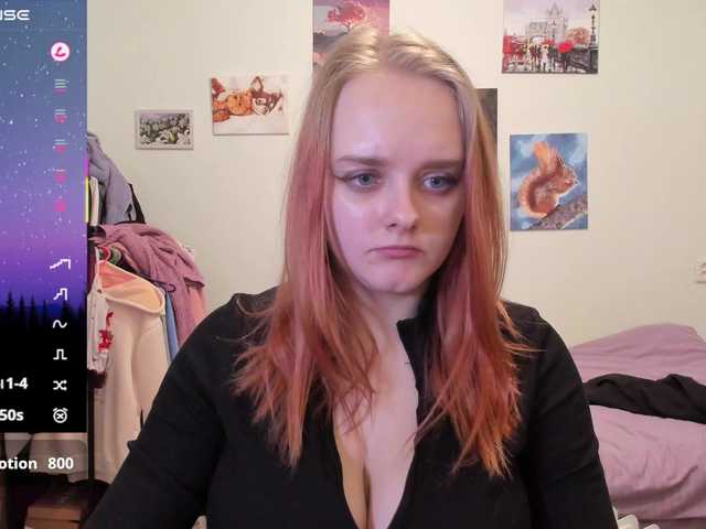 Diafoxy's BongaCams show and profile