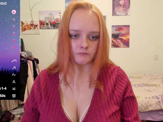 Diafoxy's BongaCams show and profile