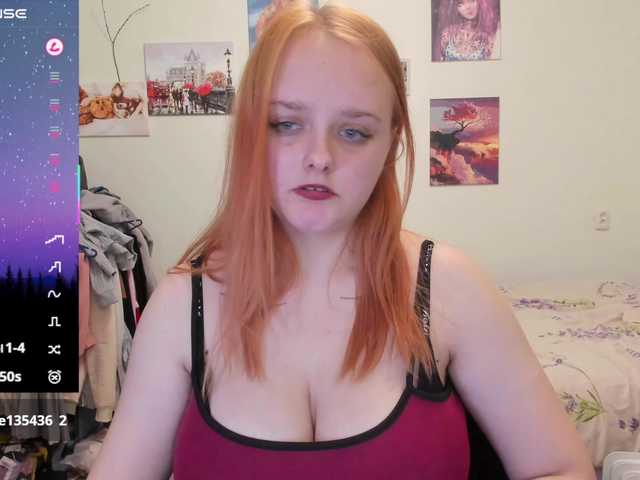 Diafoxy's BongaCams show and profile