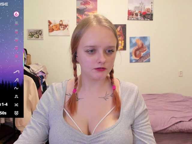 Diafoxy's BongaCams show and profile