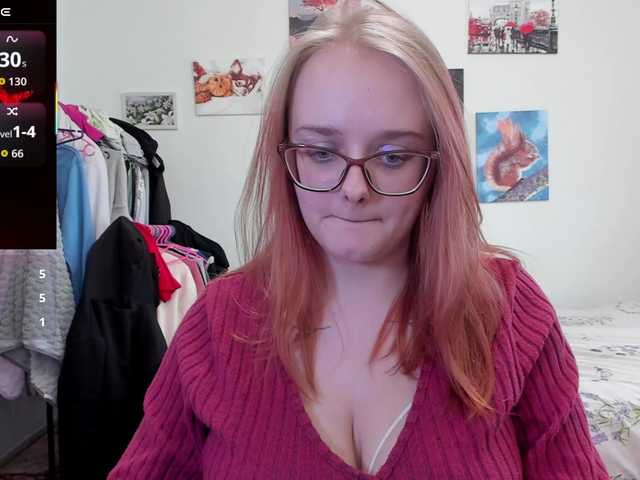 Diafoxy's BongaCams show and profile