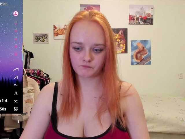 Diafoxy's BongaCams show and profile